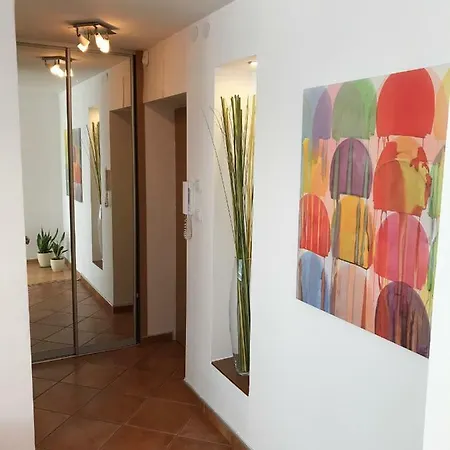 Apartamento Emilii Plater Varsovia